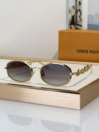 Picture of Louis Vuitton Sunglasses _SKUfw79280001fw